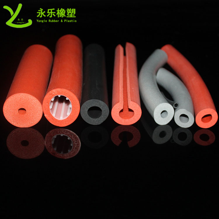發(fā)泡硅膠管，擠出發(fā)泡硅膠管，耐高溫發(fā)泡硅膠管