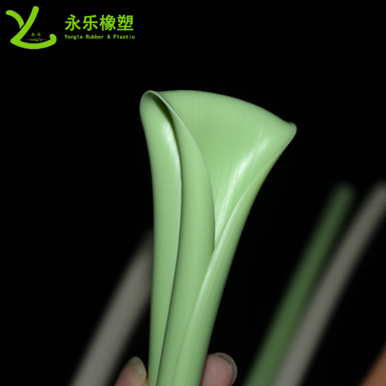 硅膠吸管，擠出異形硅膠吸管，食品級硅膠吸管